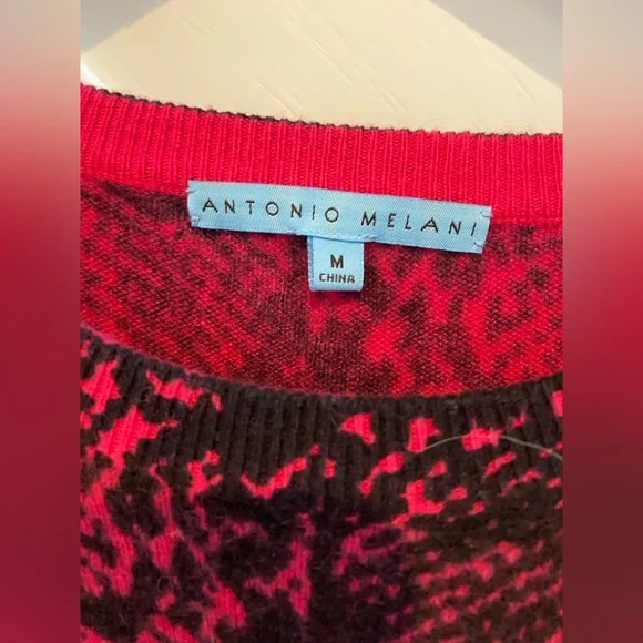 Antonio Melani CASHMERE sweater-NWOT - Picture 10 of 10